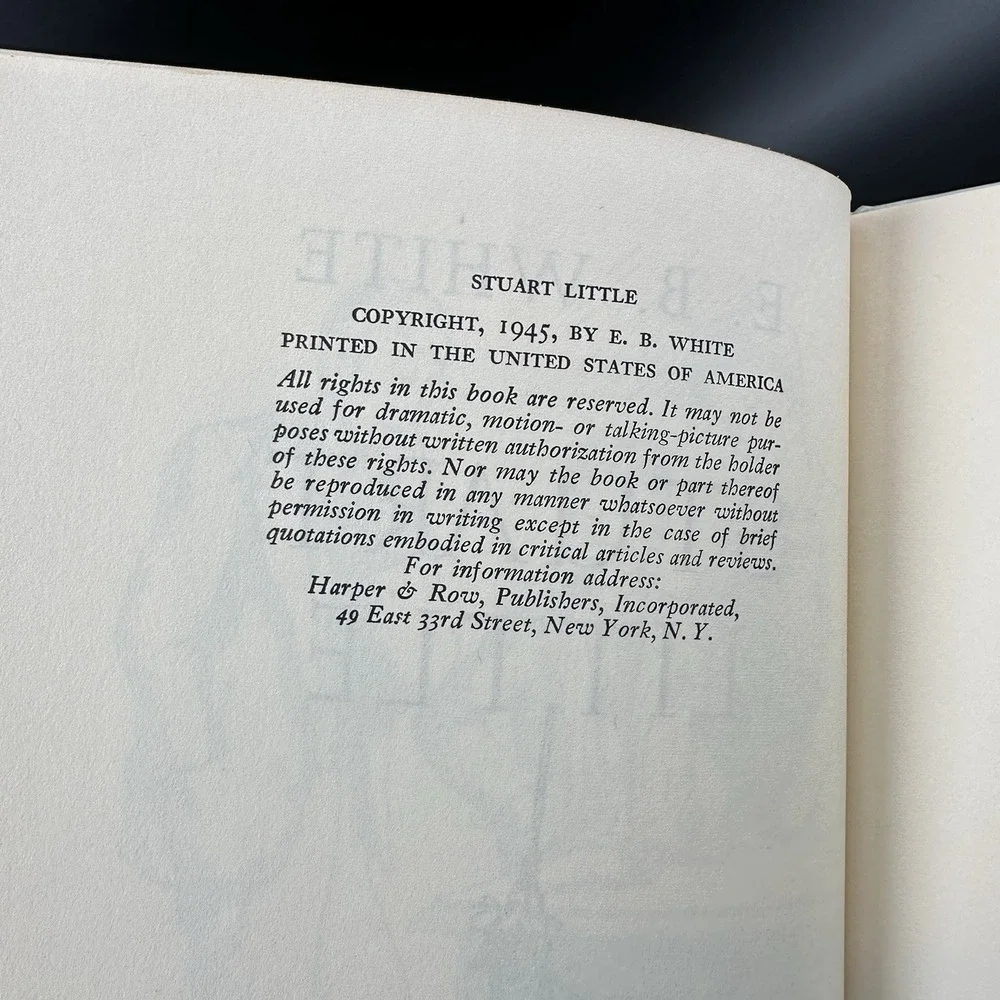 Stuart Little‎ 1945 White E. B. First Edition Early Printing with Dust Jacket